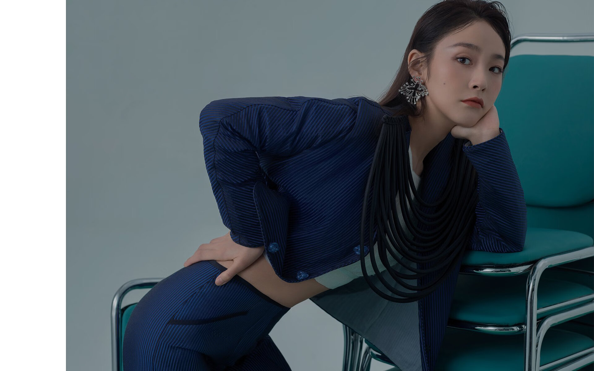 kaiyun体育综合-荷兰队在欧洲预赛中表现出色，晋级希望巨大