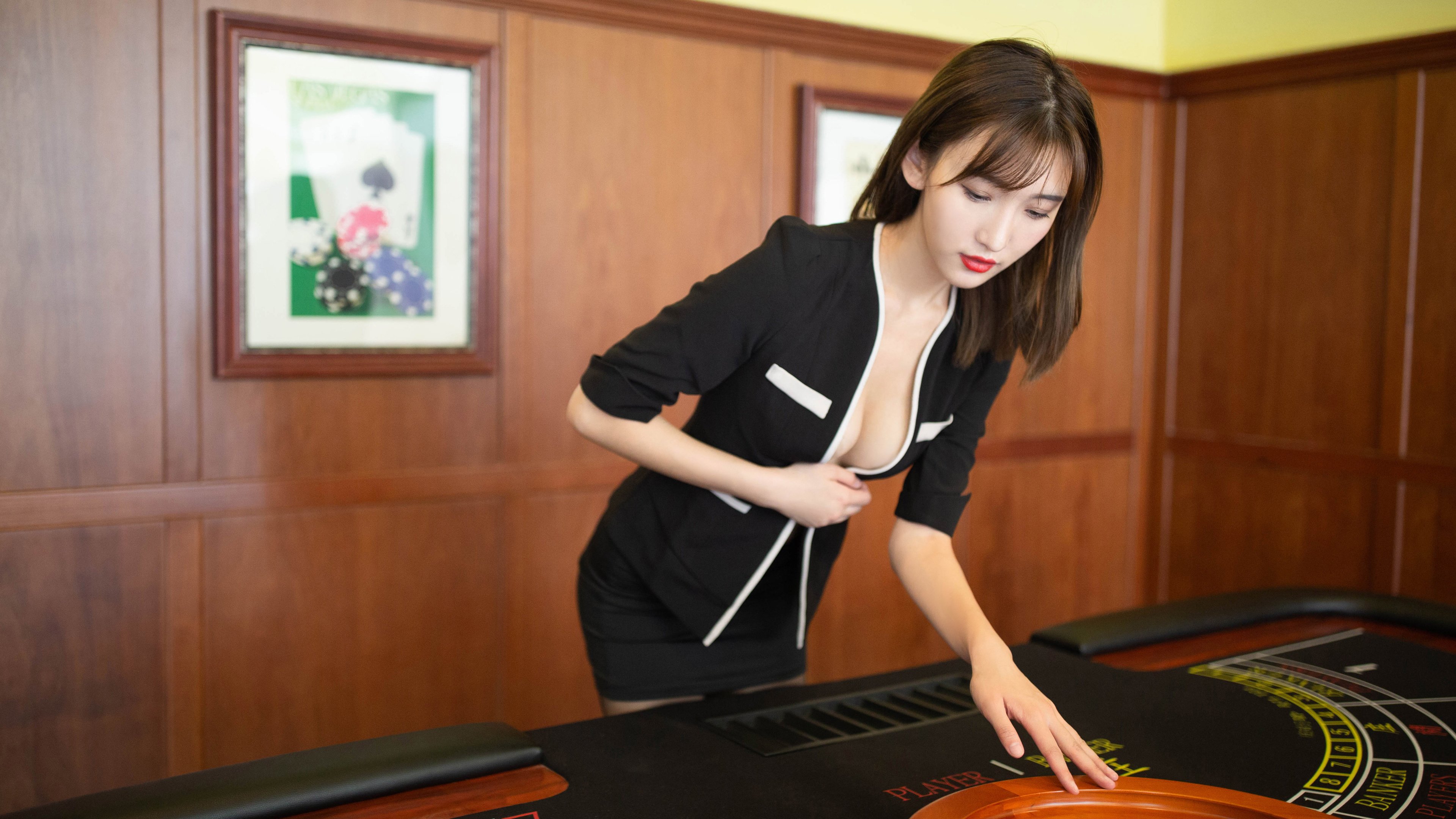 赞比亚男篮在非洲锦标赛中奋勇突破，迈向世界舞台，赞比亚的足球