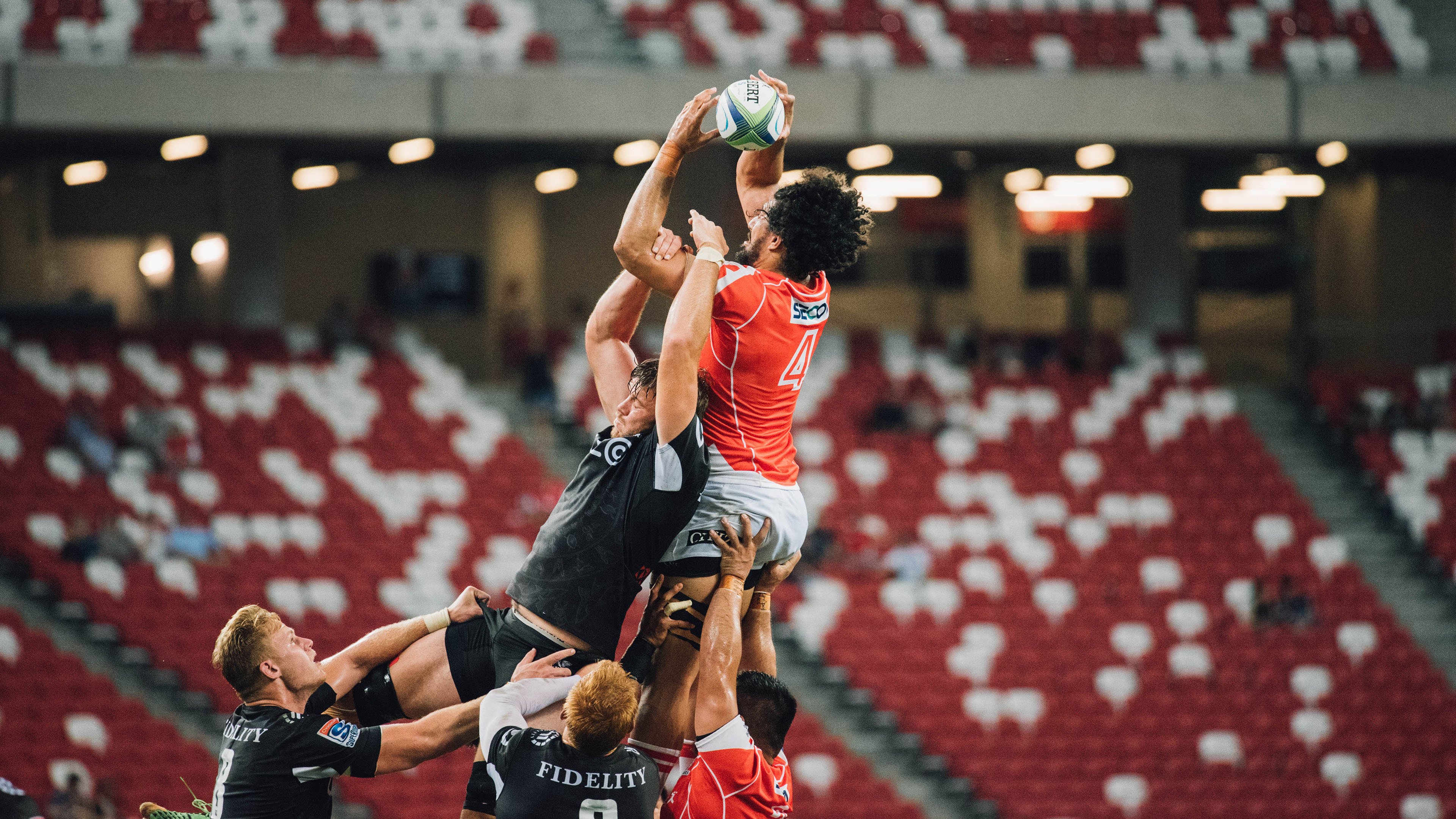 开云体育俱乐部官网-“逆转瞬间：经典逆袭点燃全场”，逆转时刻