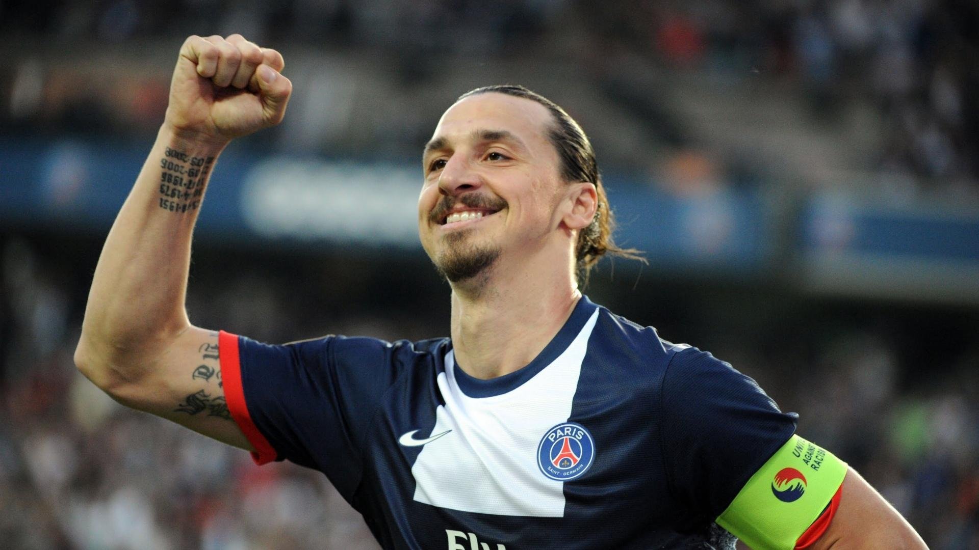 “黑马”战术崛起：创新策略助球队翻身，战术突入