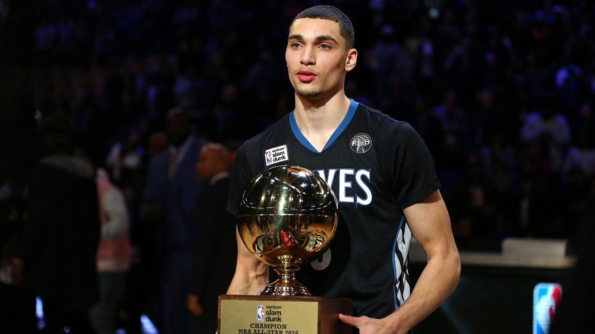 以“体育+旅游”为核心的新兴产业模式推动城市经济增长，体育旅游产业的发展