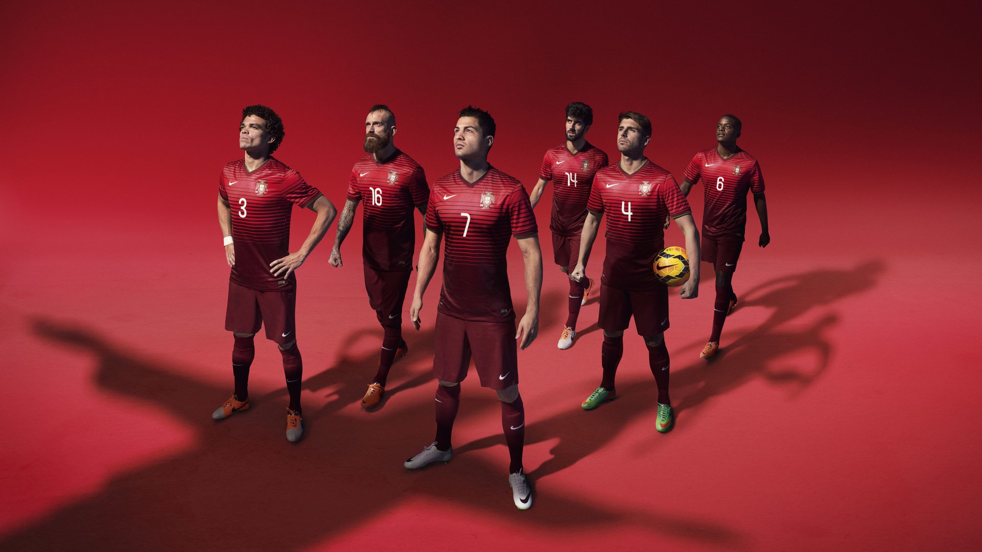 夺冠路上的关键角色：那些或许被低估的玩家，夺取冠军